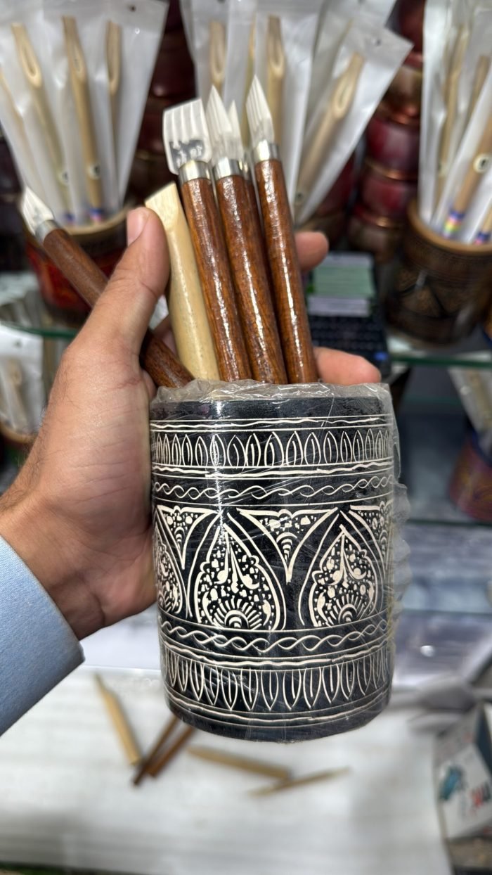 Fancy Qalam Daan